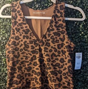 Leopard crop tank
